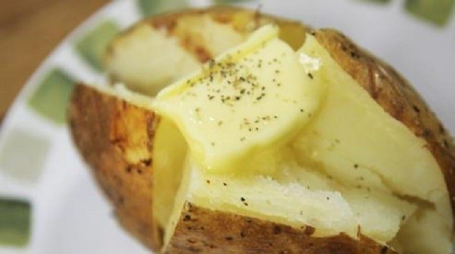 Картофель запеченный с камамбером
