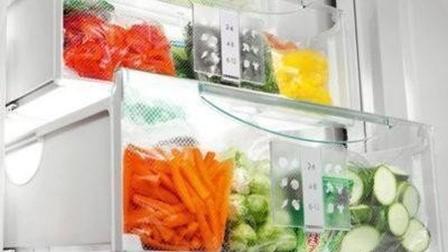 Как правильно сохранить морковь в холодильнике на зиму